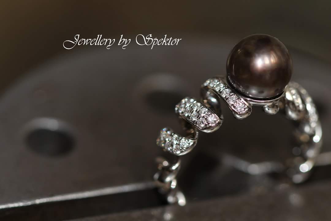 Jewellery by Spektor
